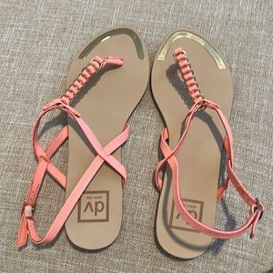 Dolce vita sandal